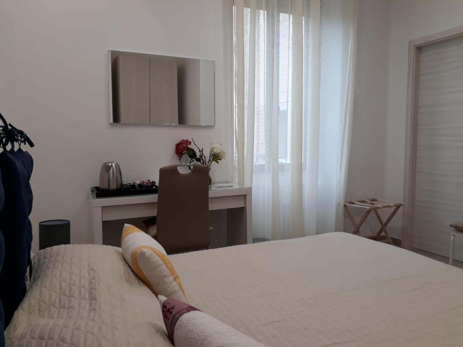 Rosa Del Salento Bed & Breakfast Lecce Eksteriør bilde